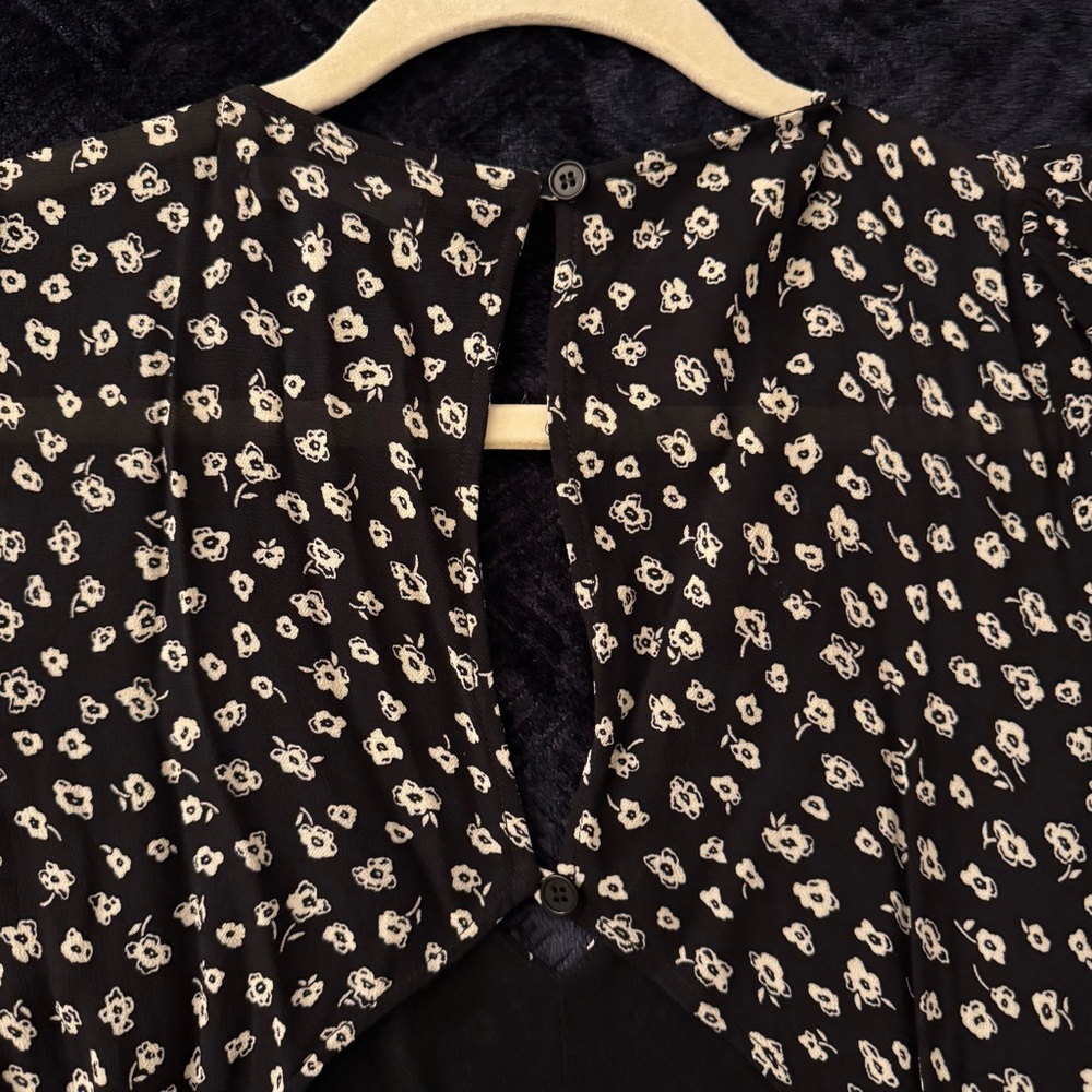 Reformation “Brielle” Vermont Dress ~ Mini Floral dress with semi open back - Picture 5 of 7